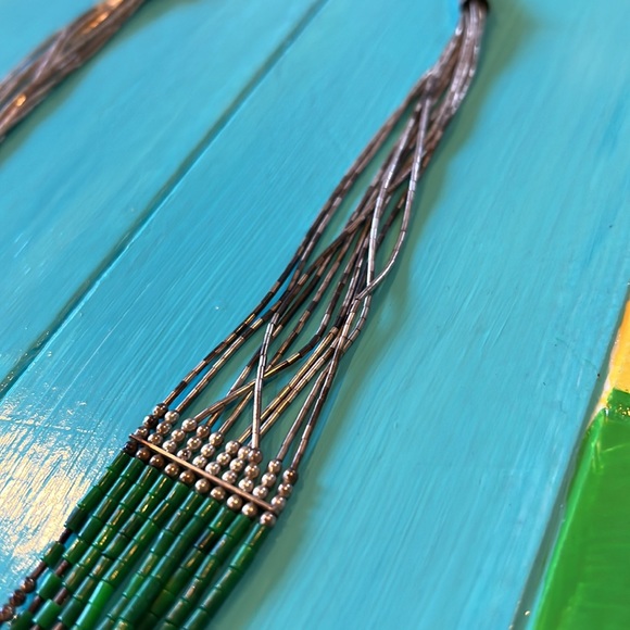 Vintage liquid silver malachite 10 strand necklace artist marked sterling .925 - Picture 5 of 10